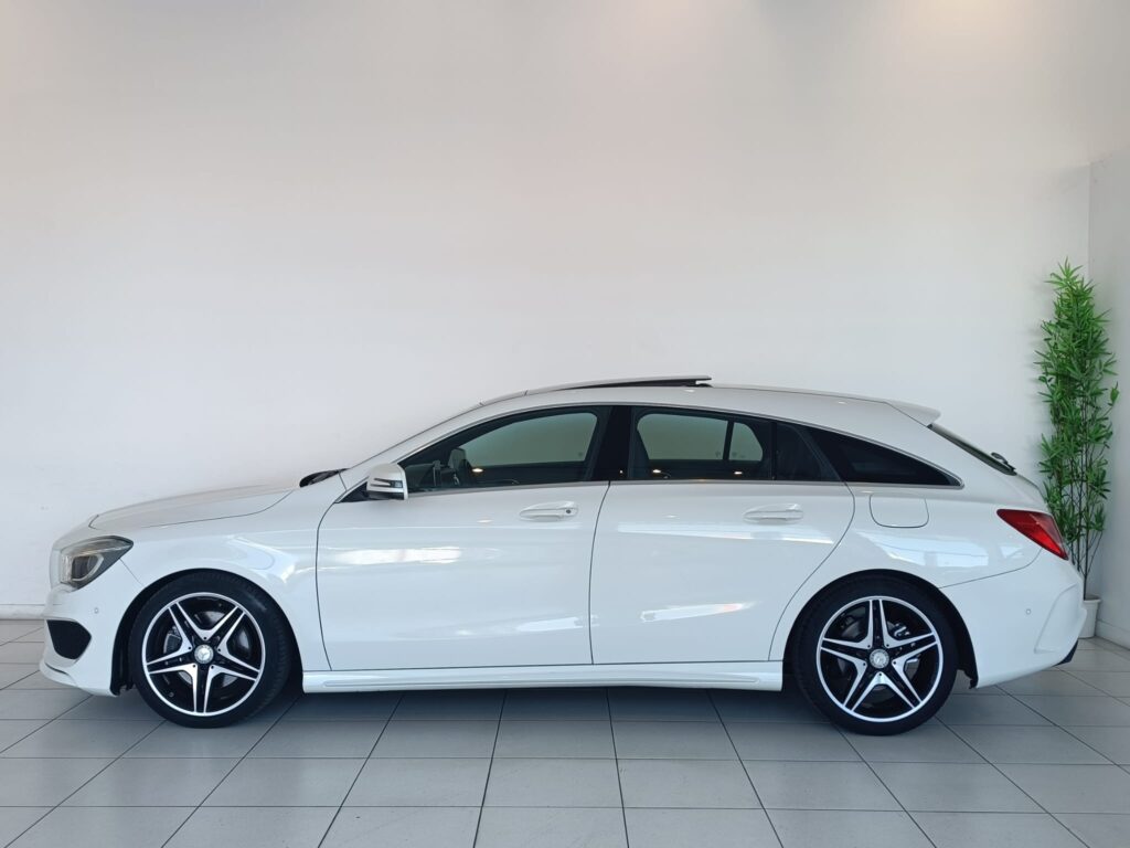 MERCEDES CLA 220 CDI SHOOTING BRAKE AMG LINE 7G TRONIC