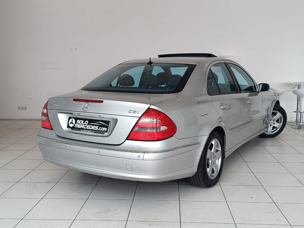 MERCEDES-BENZ E-270 CDI AVANTGARDE
