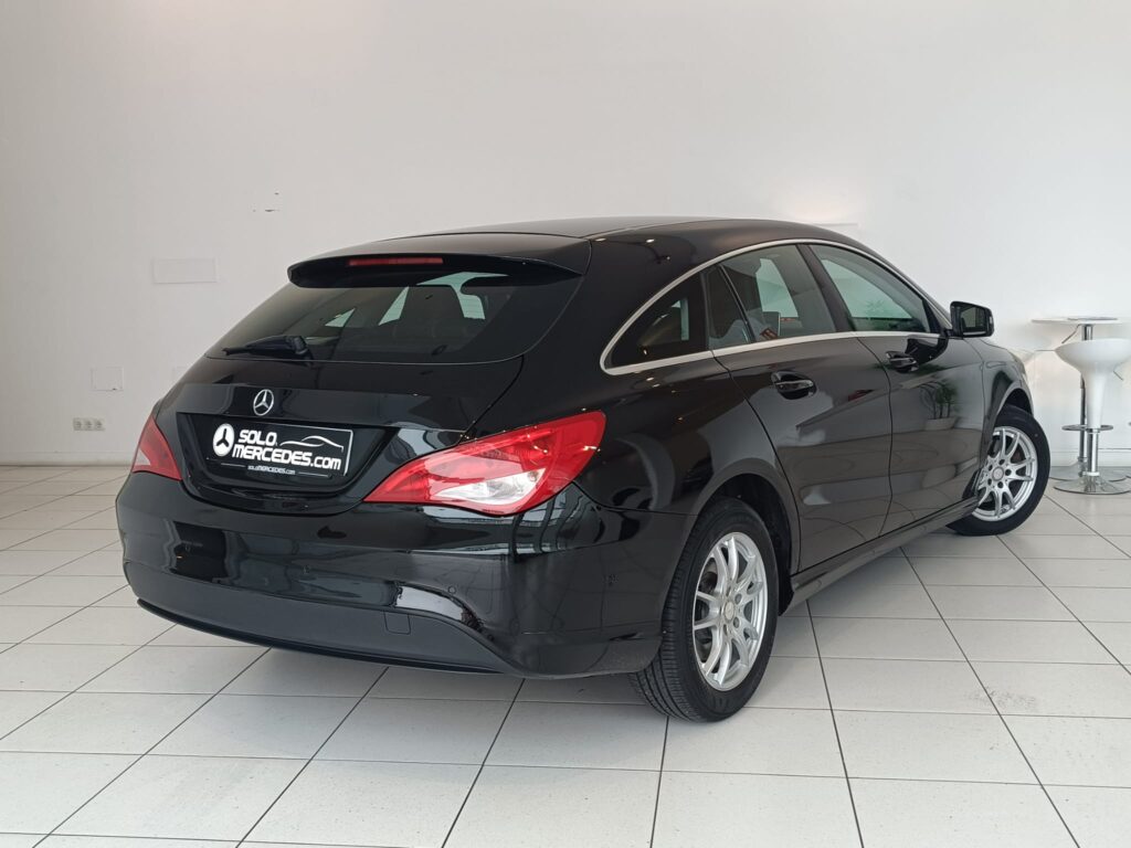 MERCEDES-BENZ CLA 180 SHOOTING BRAKE URBAN