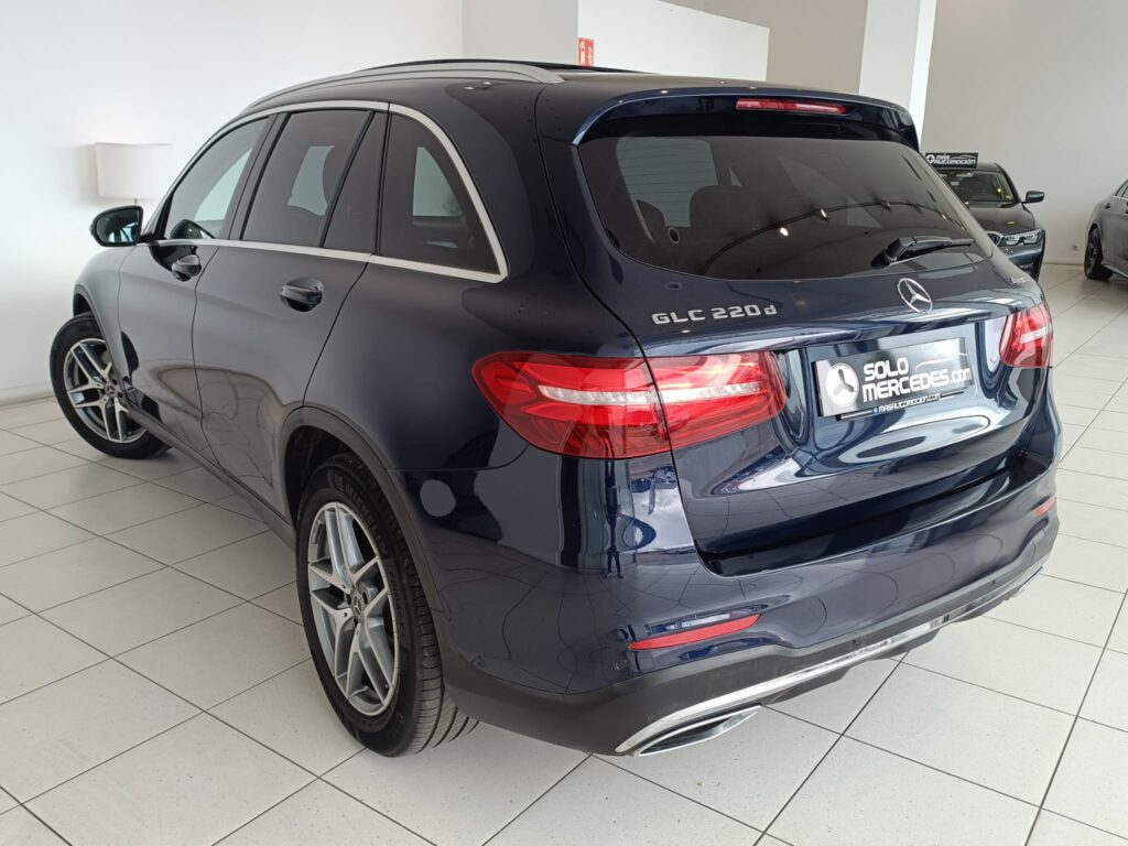 MERCEDES GLC 220D 4MATIC AMG LINE 9G TRONIC
