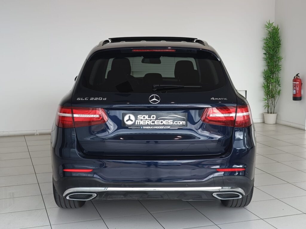 MERCEDES GLC 220D 4MATIC AMG LINE 9G TRONIC