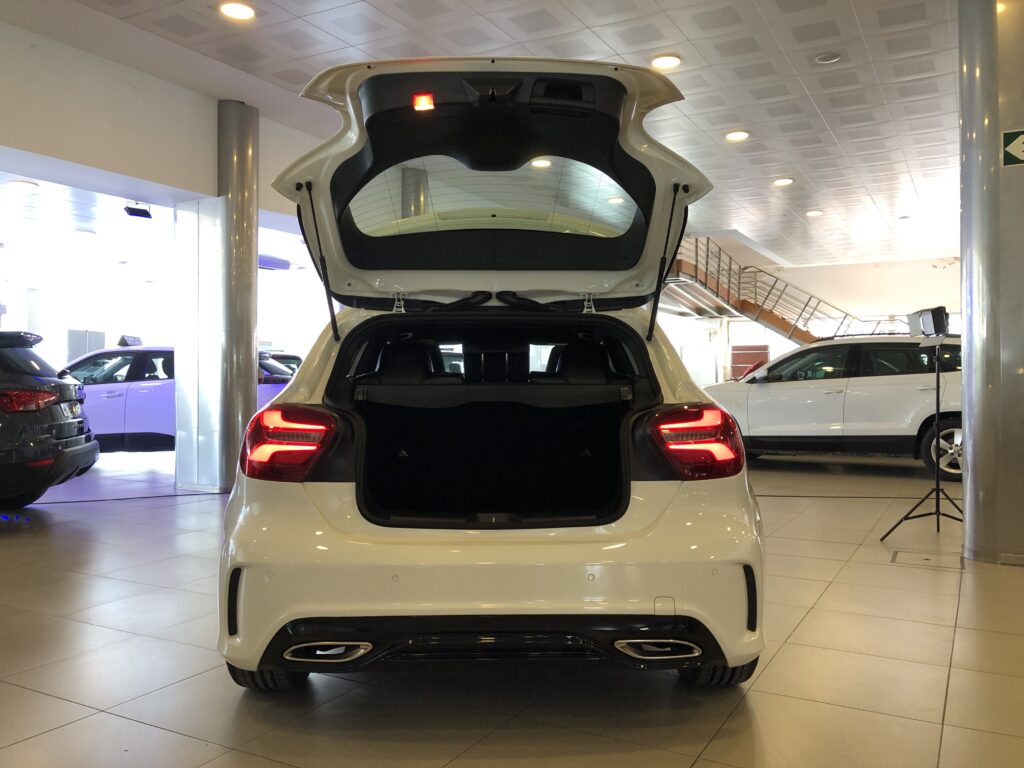 MERCEDES-BENZ A-180 CDI AMG LINE 7G-TRONIC