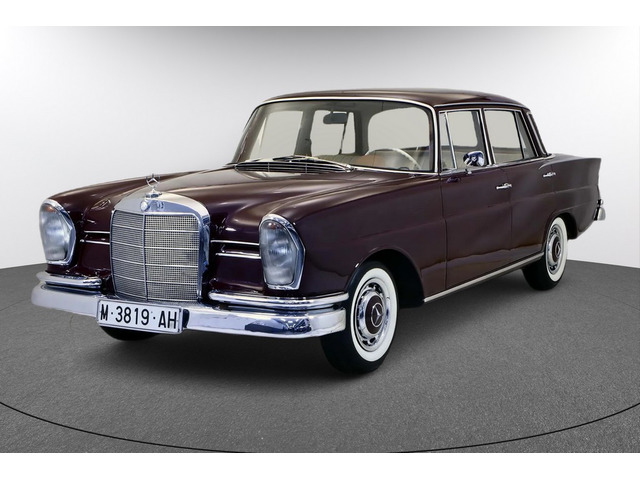 Mercedes-Benz 220 S 66 kW (90 CV)